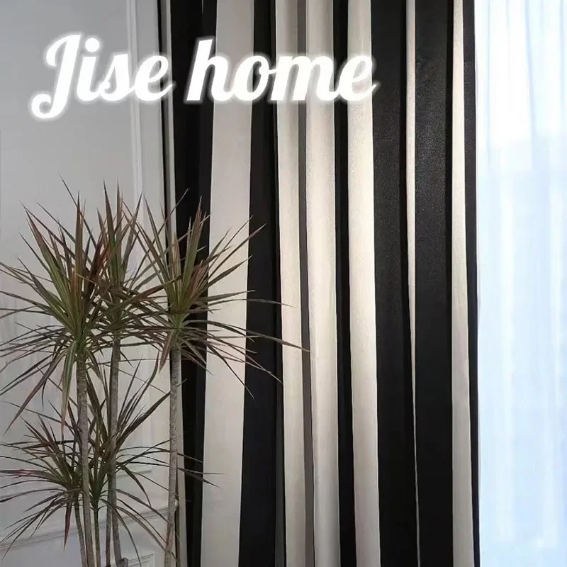 Vertical Striped Black and Whi – обзор и цена Home Fragrance In French